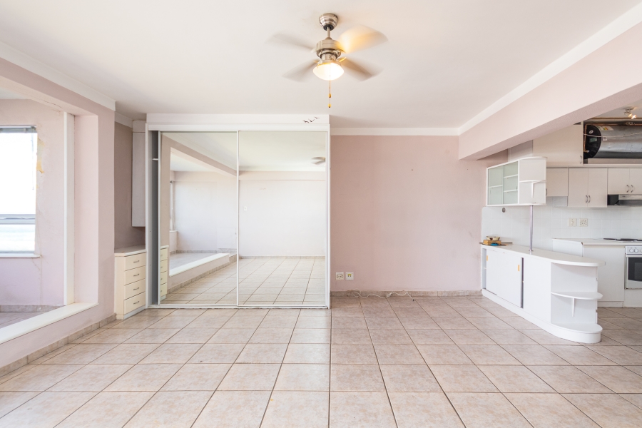 0 Bedroom Property for Sale in Three Anchor Bay Western Cape